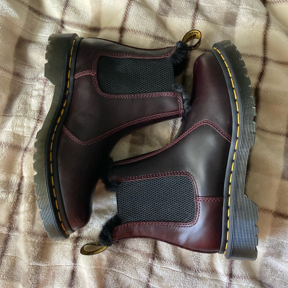 Dr. Martens 2976 Leonore Chelsea Boot (Fur Lined) 🍒 Oxblood / Atlas BRAND NEW